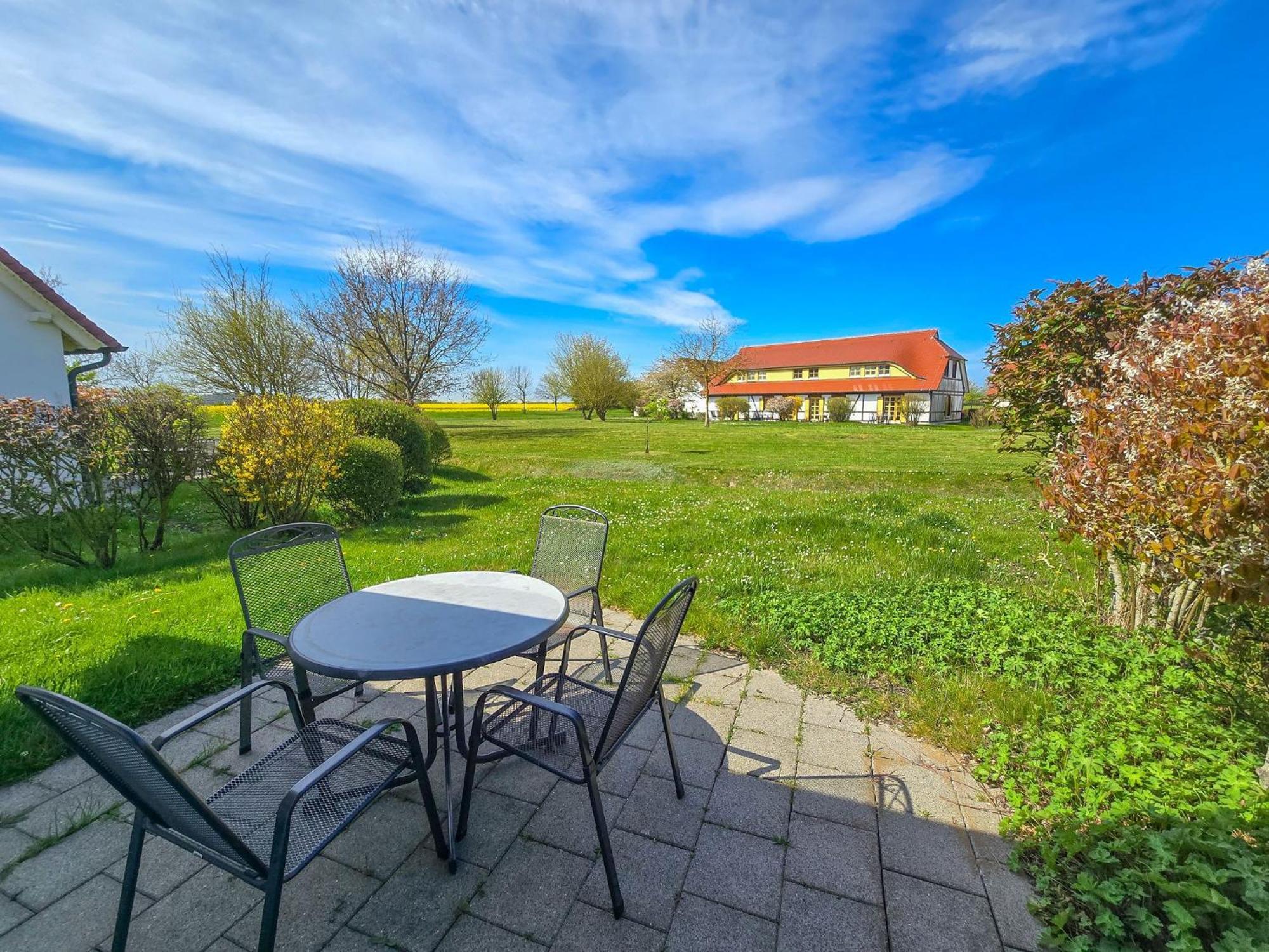 Feriendorf Rugana - Komfort Appartement mit 1 Schlafzimmern und Terrasse D29 Dranske Exterior foto